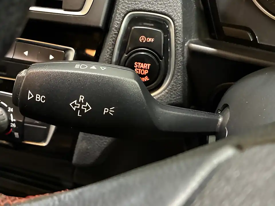 Used 2015 BMW 1 Series Sport Orange - Interior and Exterior details 14