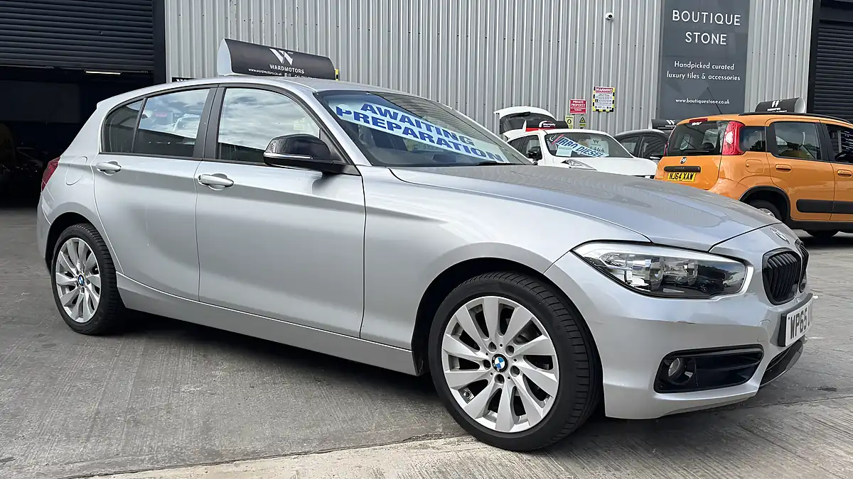 Used 2015 BMW 1 Series Sport Silver - Interior and Exterior details 6