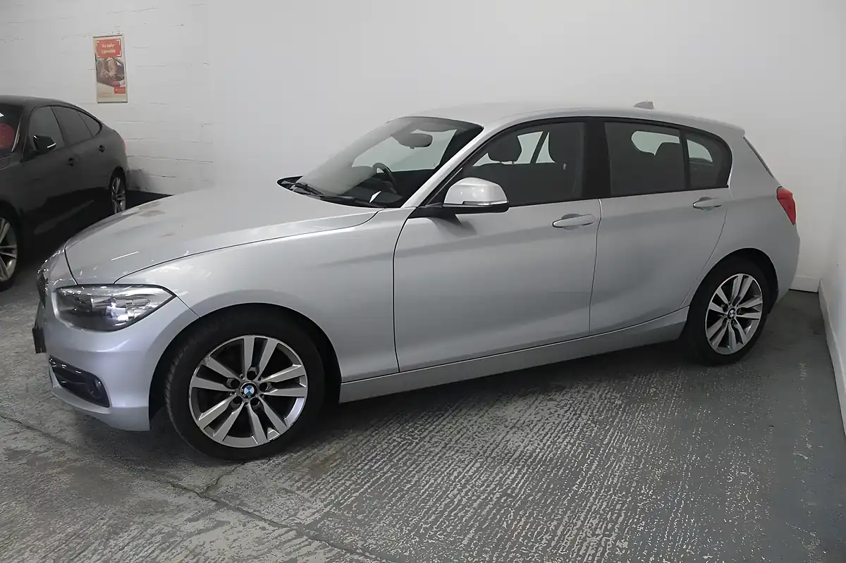 Used 2015 BMW 1 Series Sport Silver - Interior and Exterior details 4