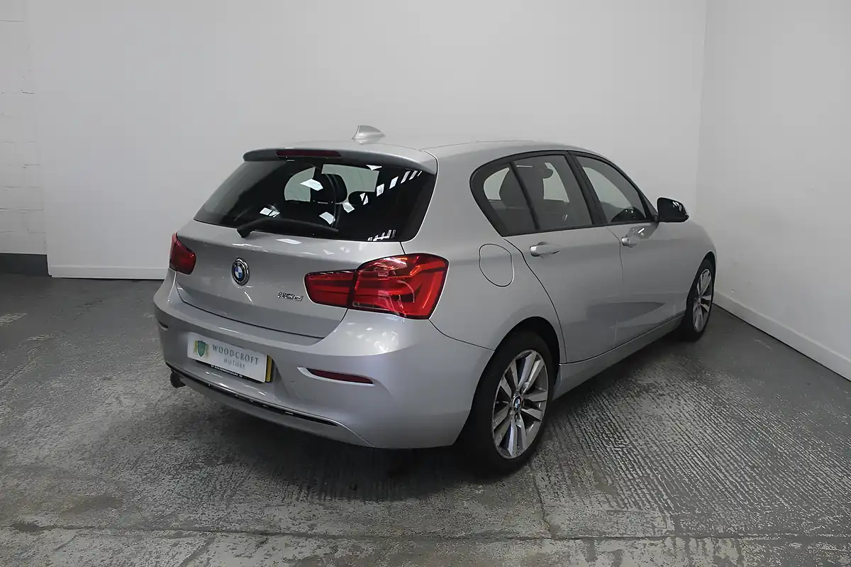Used 2015 BMW 1 Series Sport Silver - Interior and Exterior details 6