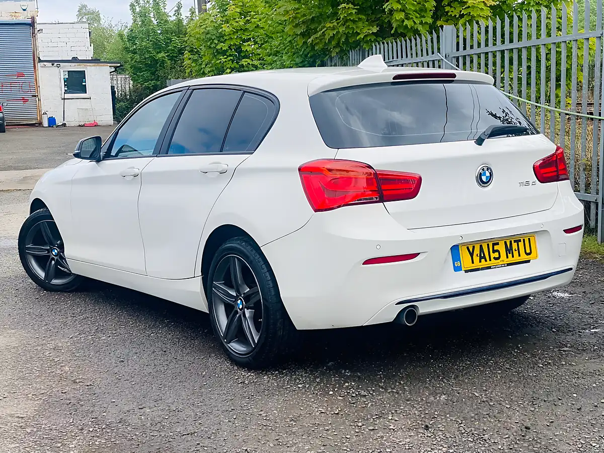 Used 2015 BMW 1 Series Sport White - Interior and Exterior details 9