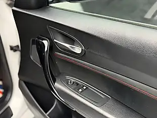 Used 2015 BMW 1 Series Sport White - Interior and Exterior details 11
