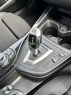 Used 2015 BMW 1 Series Sport White - Interior and Exterior details 11
