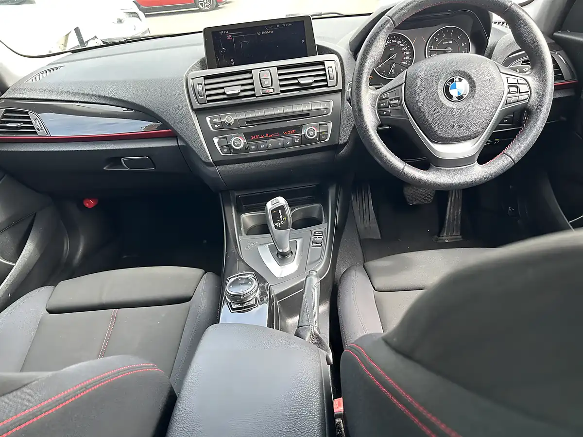 Used 2015 BMW 1 Series Sport White - Interior and Exterior details 14