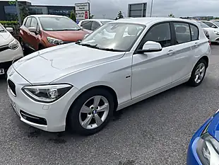 Used 2015 BMW 1 Series Sport White - Interior and Exterior details 3