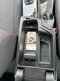 Used 2015 BMW 1 Series Sport White - Interior and Exterior details 8