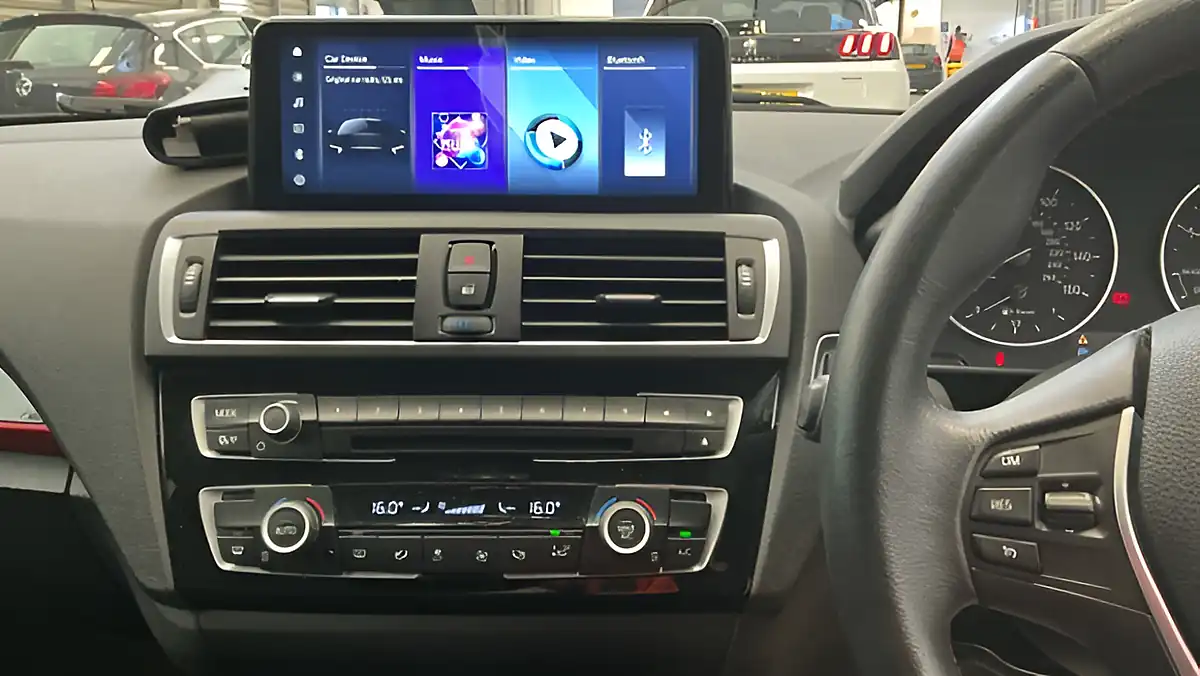 Used 2015 BMW 1 Series Sport White - Interior and Exterior details 10