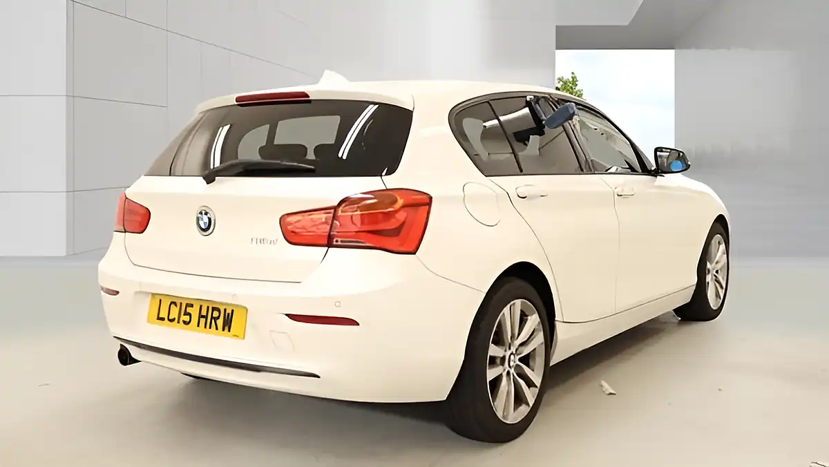 Used 2015 BMW 1 Series Sport White - Interior and Exterior details 2