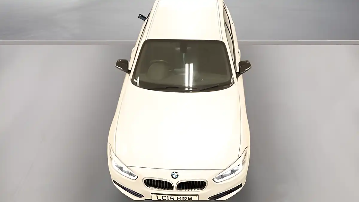 Used 2015 BMW 1 Series Sport White - Interior and Exterior details 9