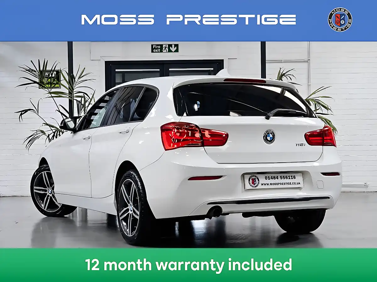 Used 2015 BMW 1 Series Sport White - Interior and Exterior details 2