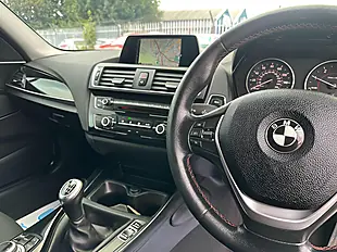 Used 2015 BMW 1 Series Sport White - Interior and Exterior details 8