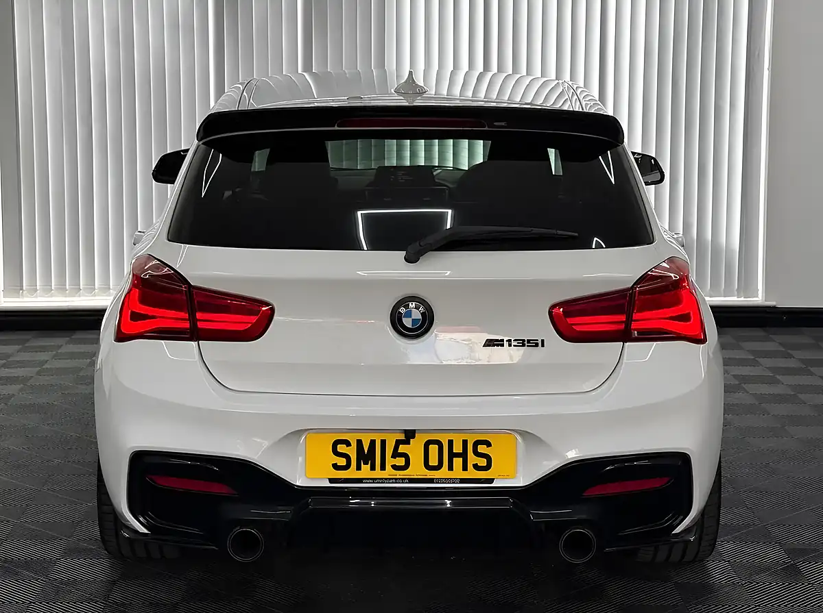 Used 2015 BMW 1 Series White - Interior and Exterior details 10