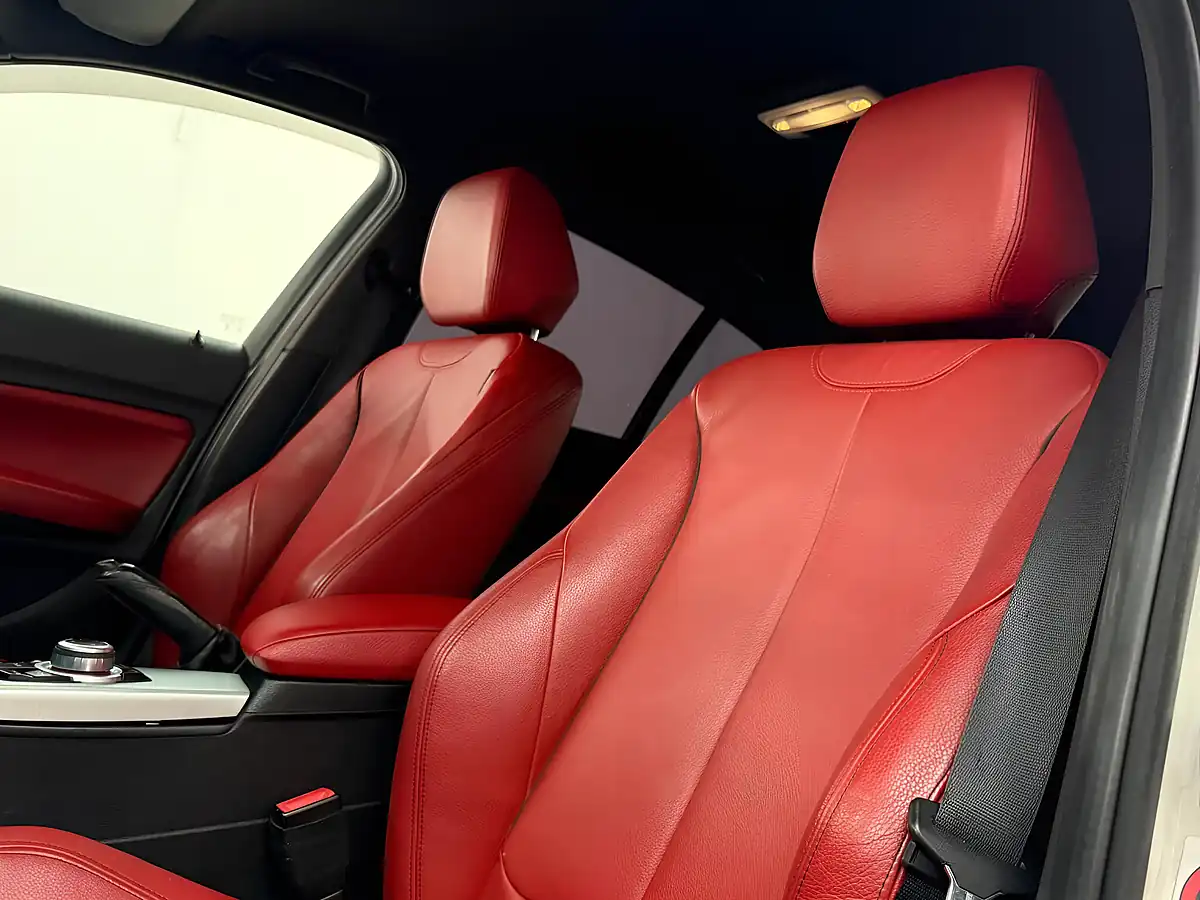 Used 2015 BMW 1 Series White - Interior and Exterior details 3
