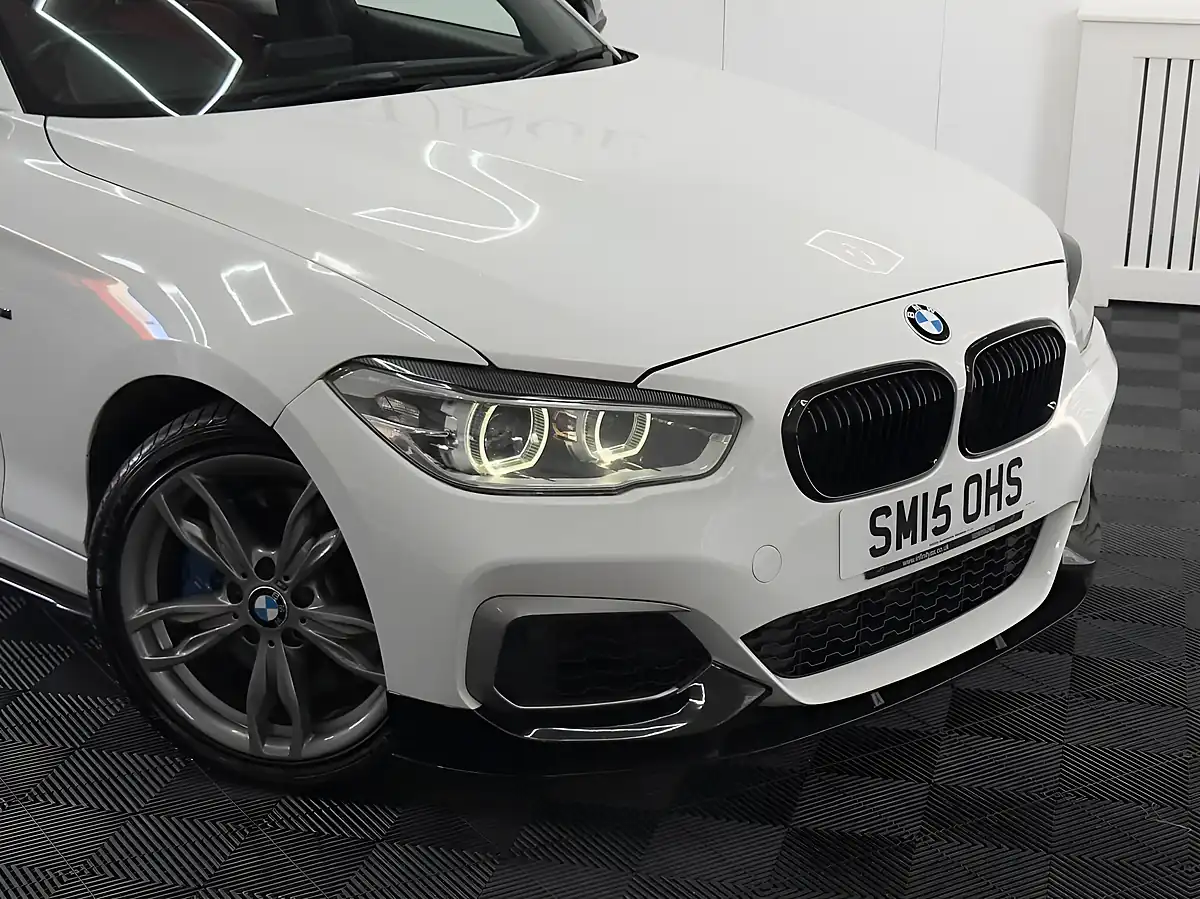 Used 2015 BMW 1 Series White - Interior and Exterior details 9