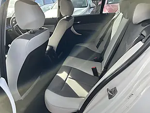 Used 2015 BMW 1 Series White - Interior and Exterior details 13