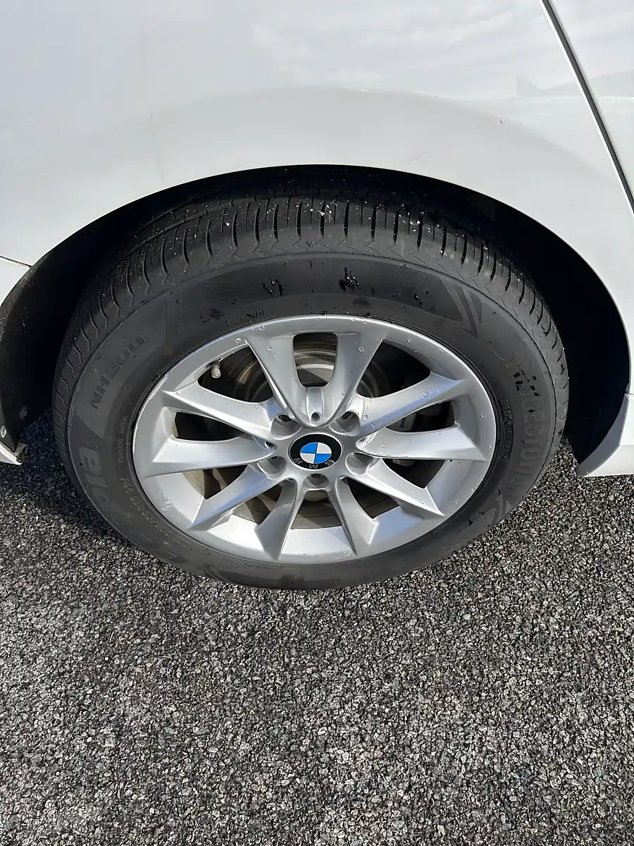 Used 2015 BMW 1 Series White - Interior and Exterior details 18