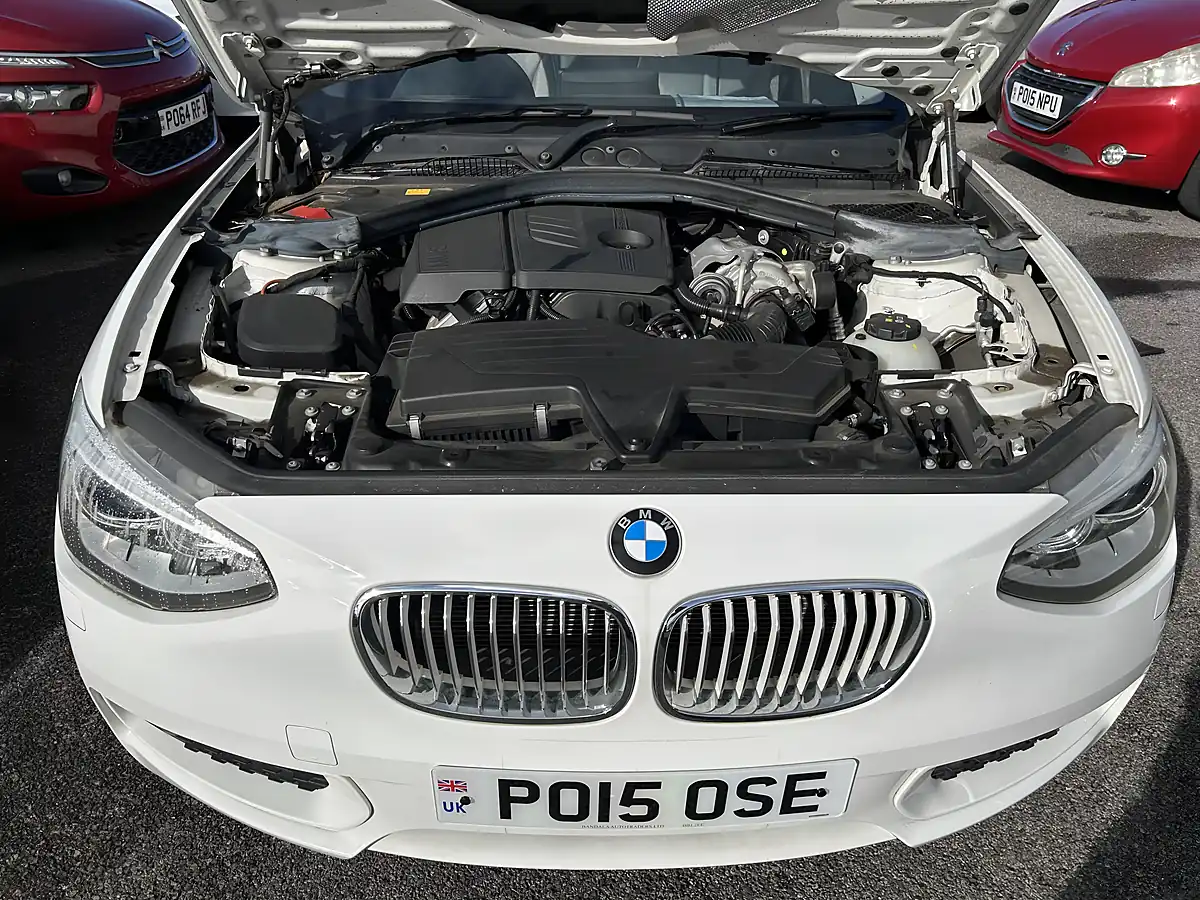 Used 2015 BMW 1 Series White - Interior and Exterior details 19