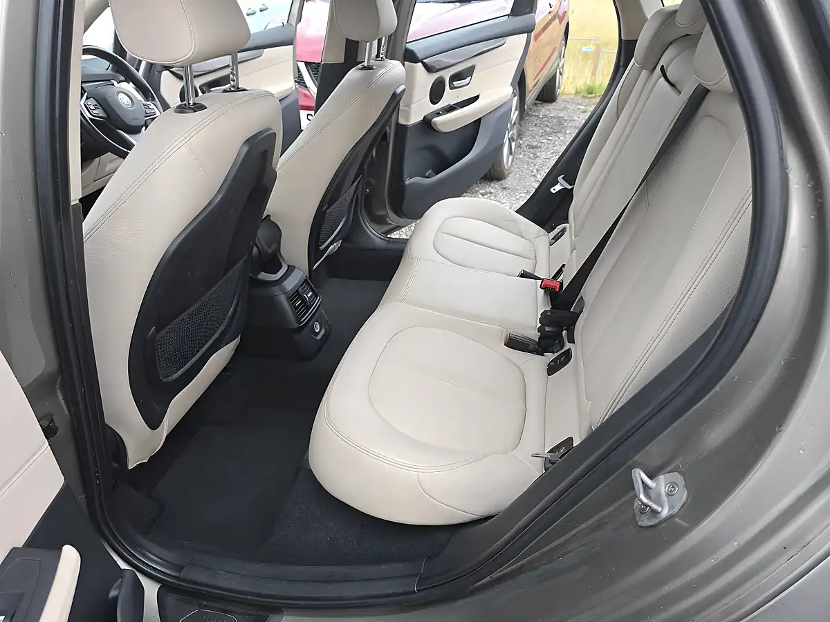 Used 2015 BMW 2 Series Active Tourer Luxury Silver - Interior and Exterior details 10