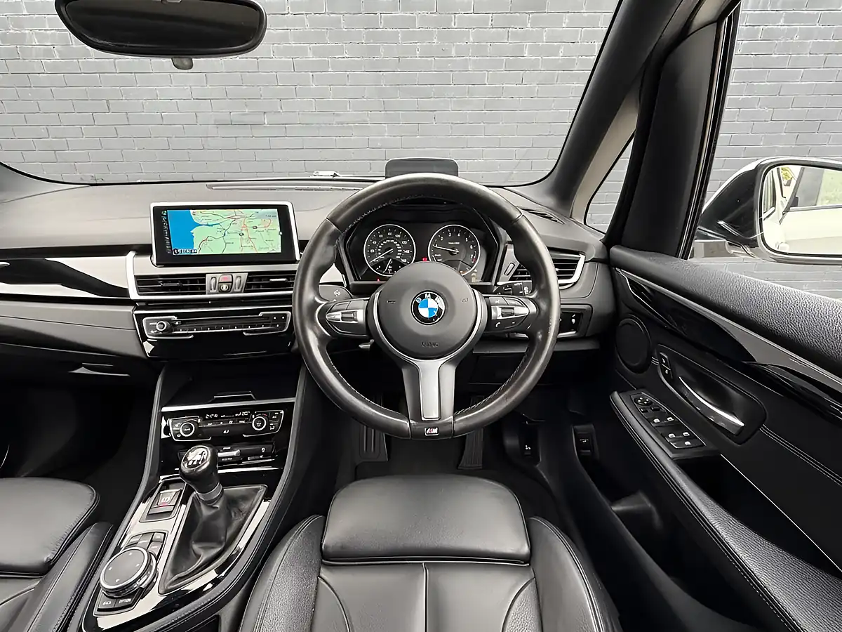 Used 2015 BMW 2 Series Active Tourer M Sport Alpine White - Interior and Exterior details 17