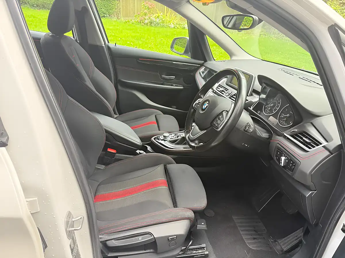 Used 2015 BMW 2 Series Active Tourer Sport White - Interior and Exterior details 12