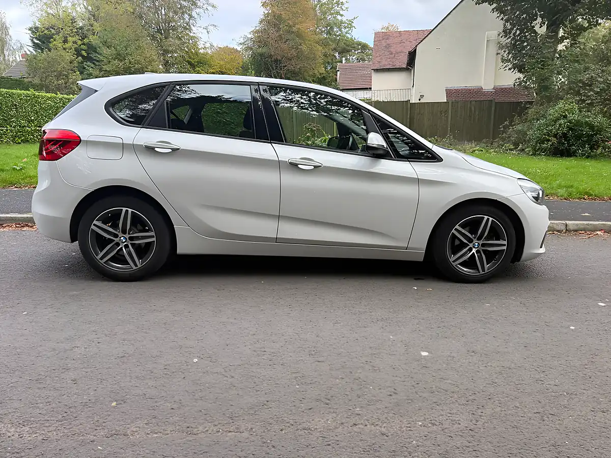 Used 2015 BMW 2 Series Active Tourer Sport White - Interior and Exterior details 2
