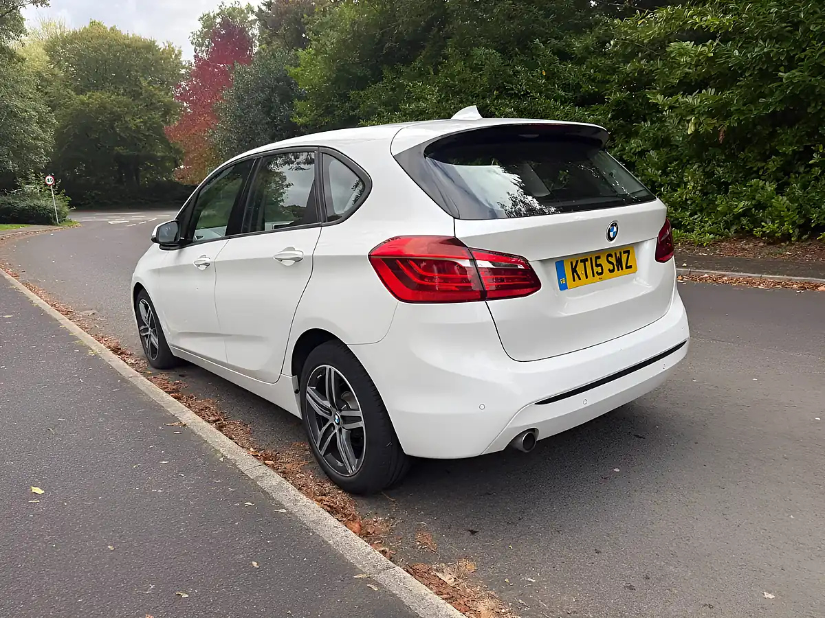 Used 2015 BMW 2 Series Active Tourer Sport White - Interior and Exterior details 5