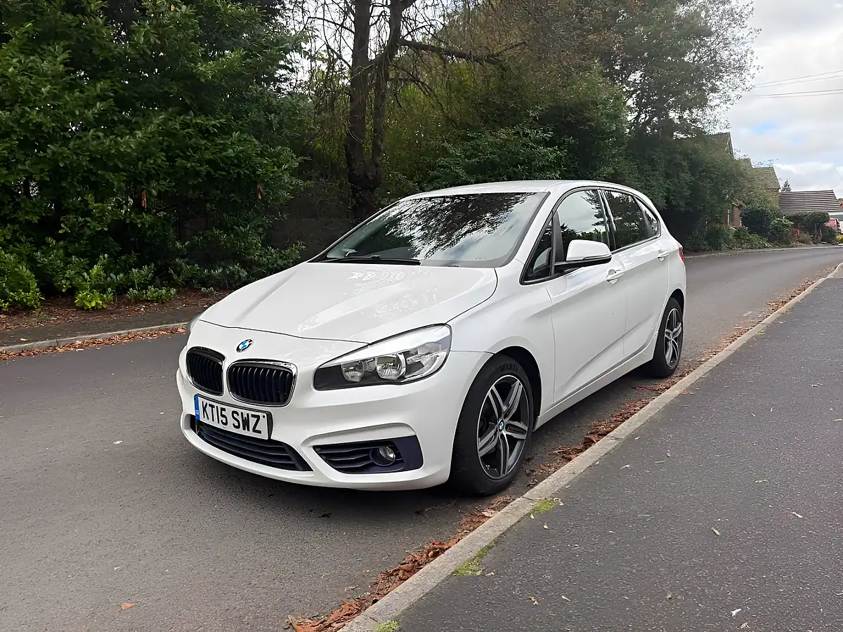 Used 2015 BMW 2 Series Active Tourer Sport White - Interior and Exterior details 7