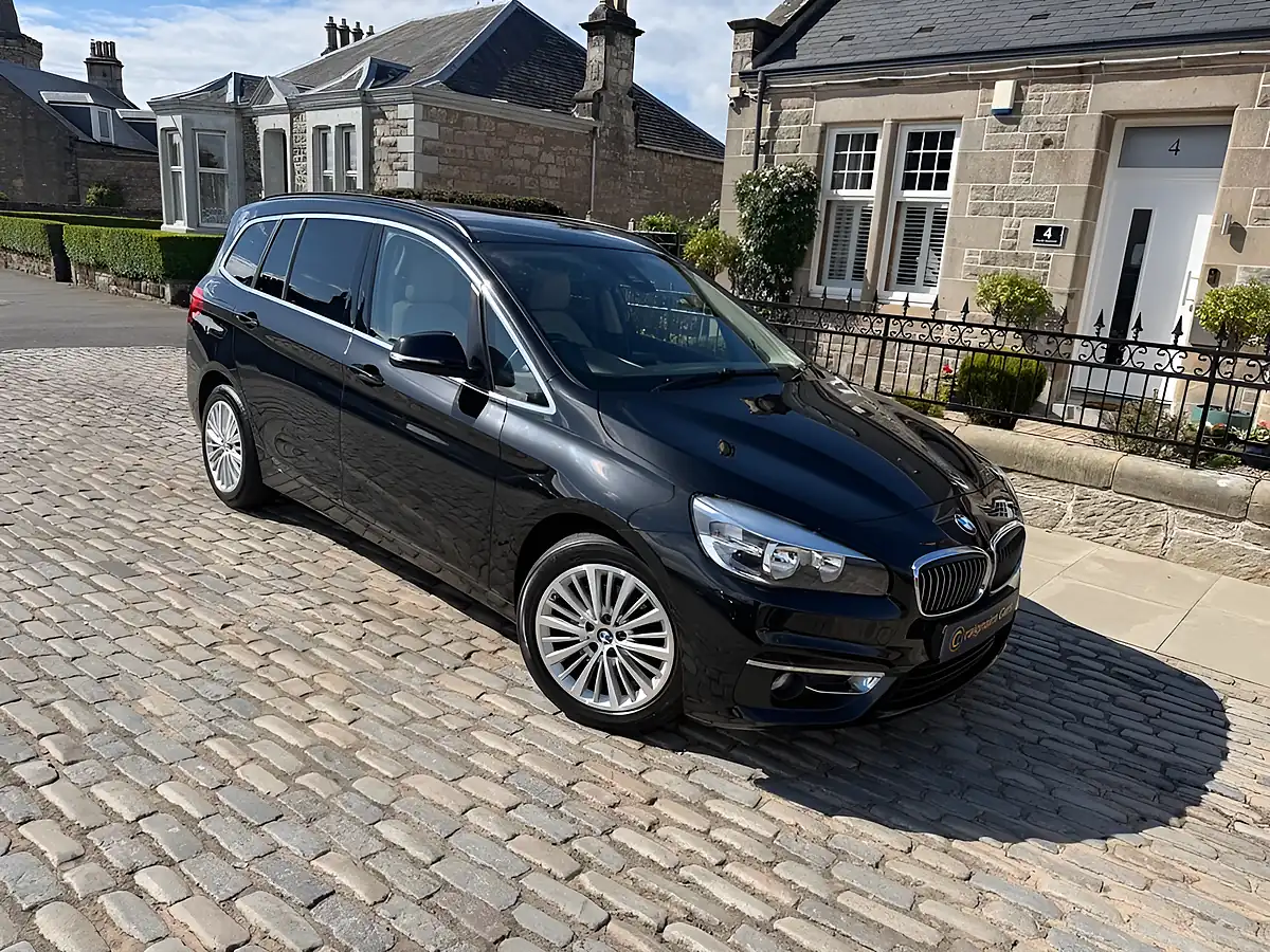 Used 2015 BMW 2 Series Gran Tourer Luxury Black - Front View