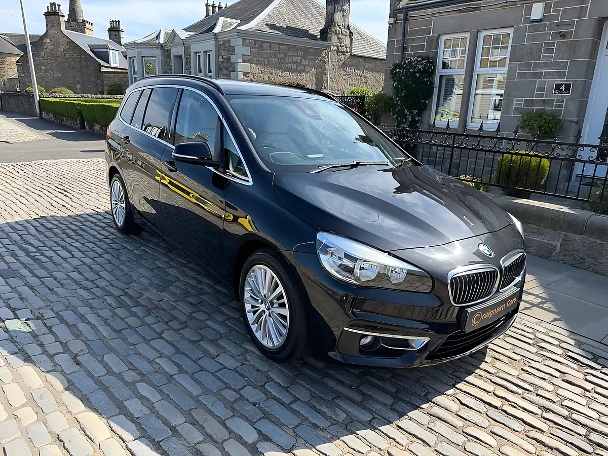 Used 2015 BMW 2 Series Gran Tourer Luxury Black - Interior and Exterior details 10