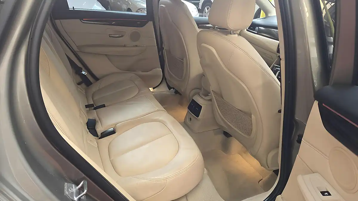 Used 2015 BMW 2 Series Gran Tourer Se Grey - Interior and Exterior details 6