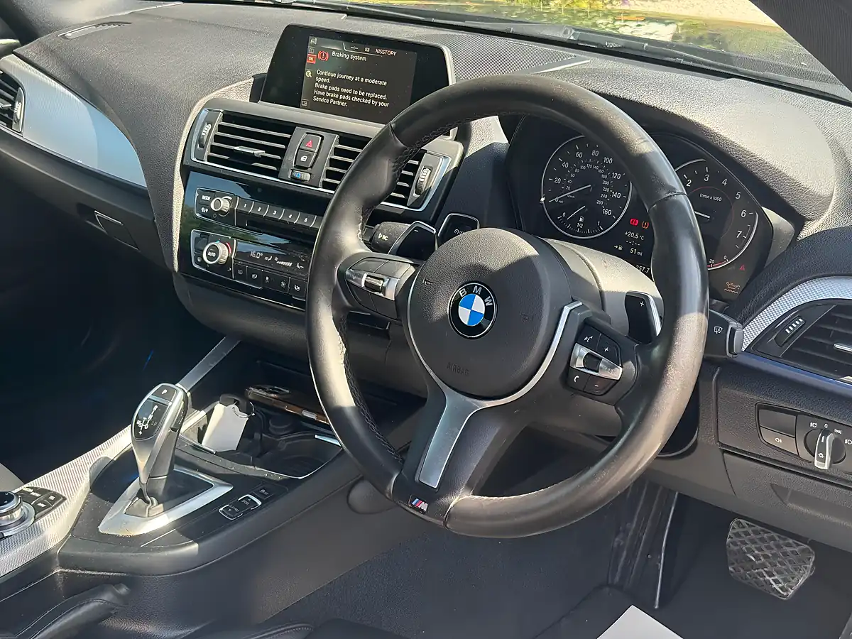 Used 2015 BMW 2 Series Grey - Interior and Exterior details 10