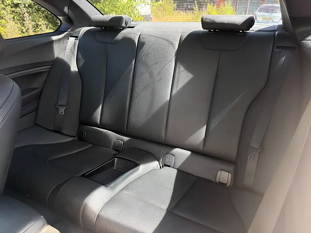 Used 2015 BMW 2 Series Grey - Interior and Exterior details 11