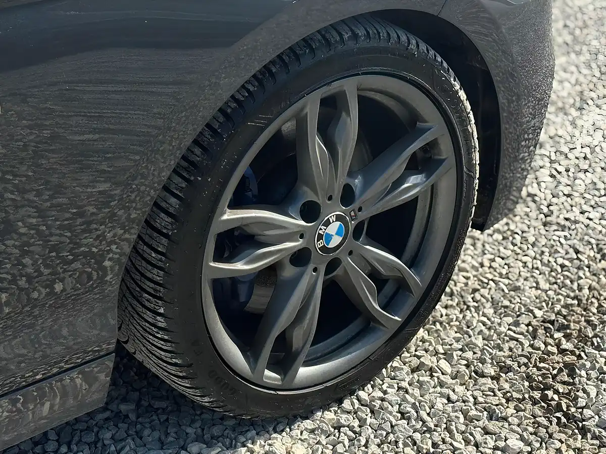 Used 2015 BMW 2 Series Grey - Interior and Exterior details 19