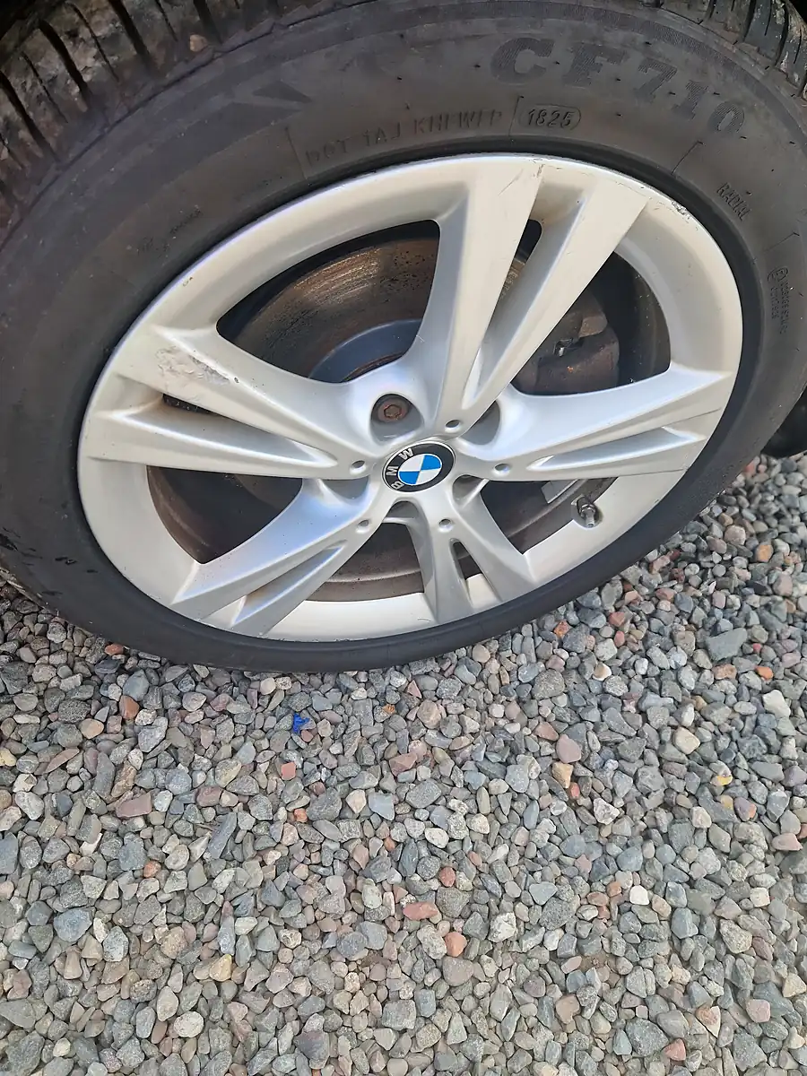 Used 2015 BMW 2 Series Luxury 5dr Step Auto Blue - Interior and Exterior details 15