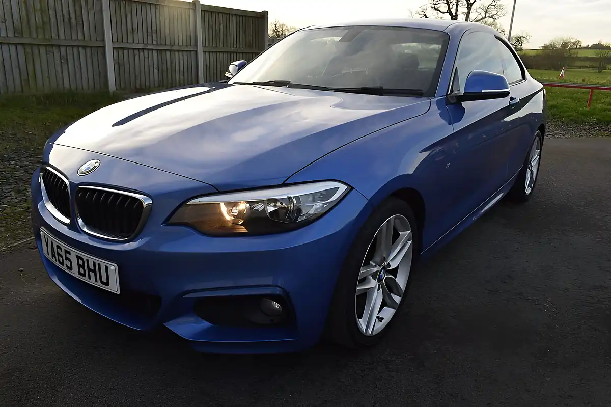Used 2015 BMW 2 Series M Sport Estoril Blue - Interior and Exterior details 14
