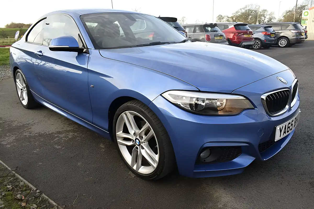Used 2015 BMW 2 Series M Sport Estoril Blue - Interior and Exterior details 16