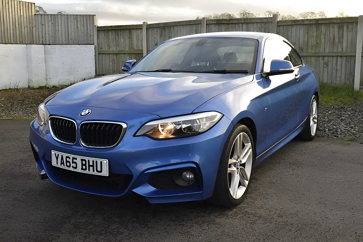 Used 2015 BMW 2 Series M Sport Estoril Blue - Interior and Exterior details 3