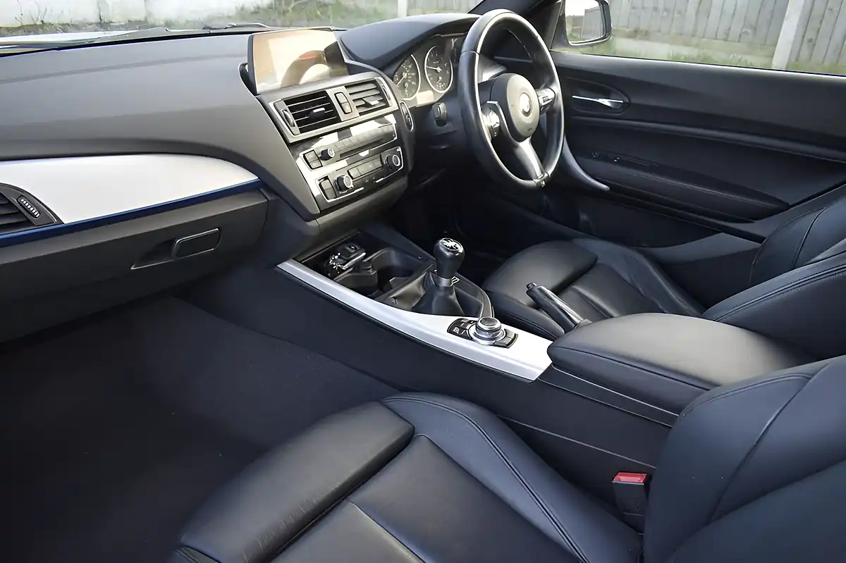 Used 2015 BMW 2 Series M Sport Estoril Blue - Interior and Exterior details 6