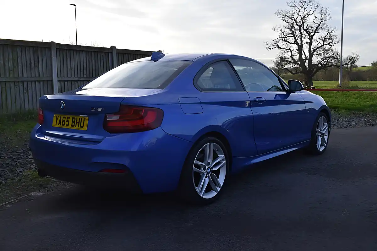 Used 2015 BMW 2 Series M Sport Estoril Blue - Interior and Exterior details 9