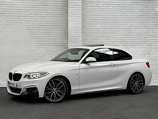 2015 BMW 2 Series 220i M Sport