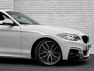Used 2015 BMW 2 Series M Sport White - Interior and Exterior details 9