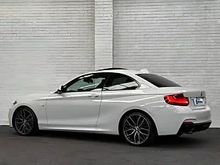 Used 2015 BMW 2 Series M Sport White - Interior and Exterior details 6