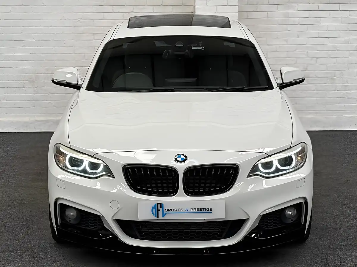 Used 2015 BMW 2 Series M Sport White - Interior and Exterior details 7