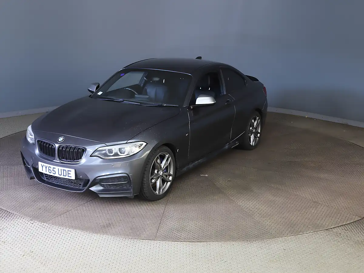 Used 2015 BMW 2 Series M235i Grey - Interior and Exterior details 3