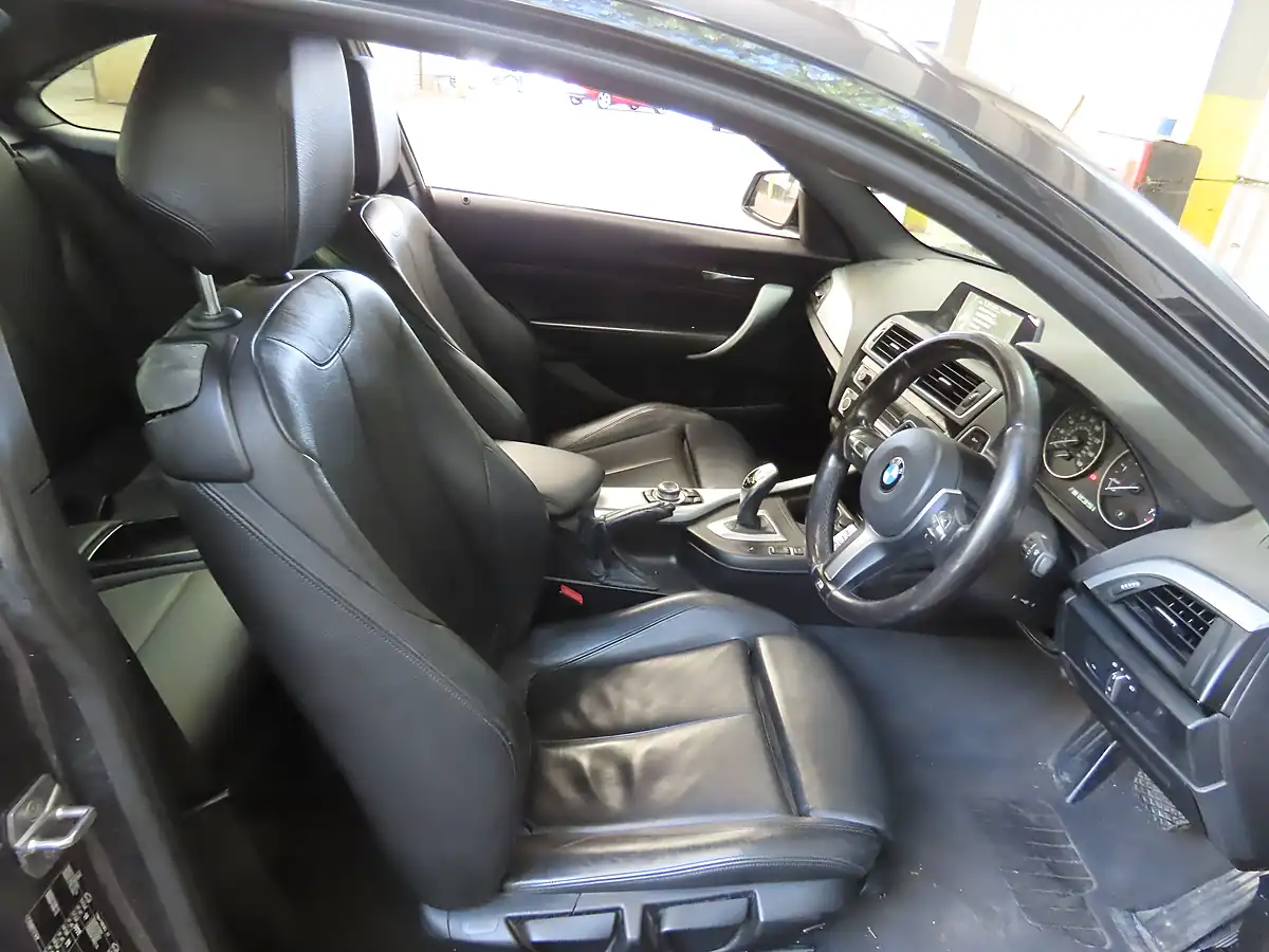 Used 2015 BMW 2 Series M235i Grey - Interior and Exterior details 7