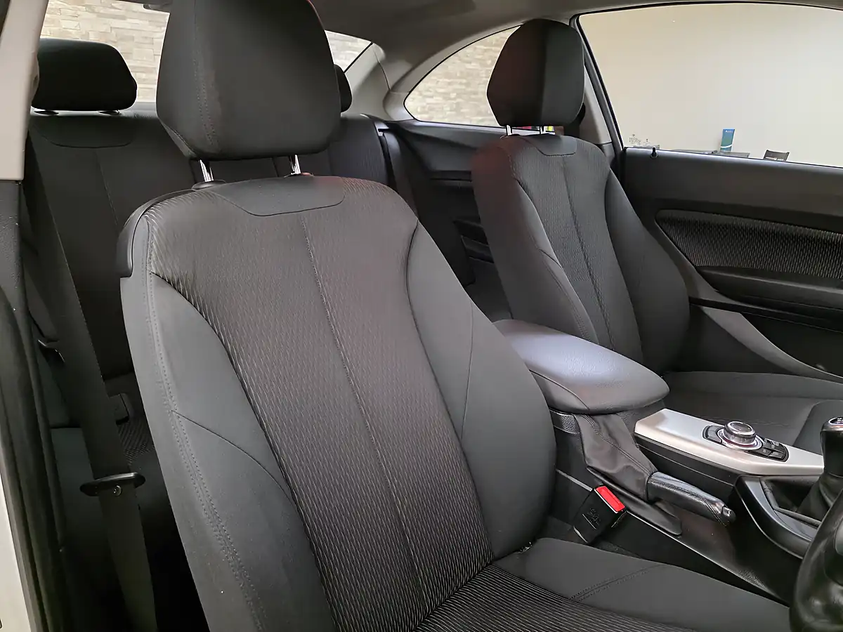 Used 2015 BMW 2 Series Se White - Interior and Exterior details 14