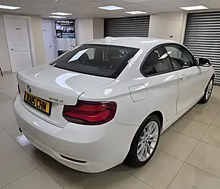 Used 2015 BMW 2 Series Se White - Interior and Exterior details 4