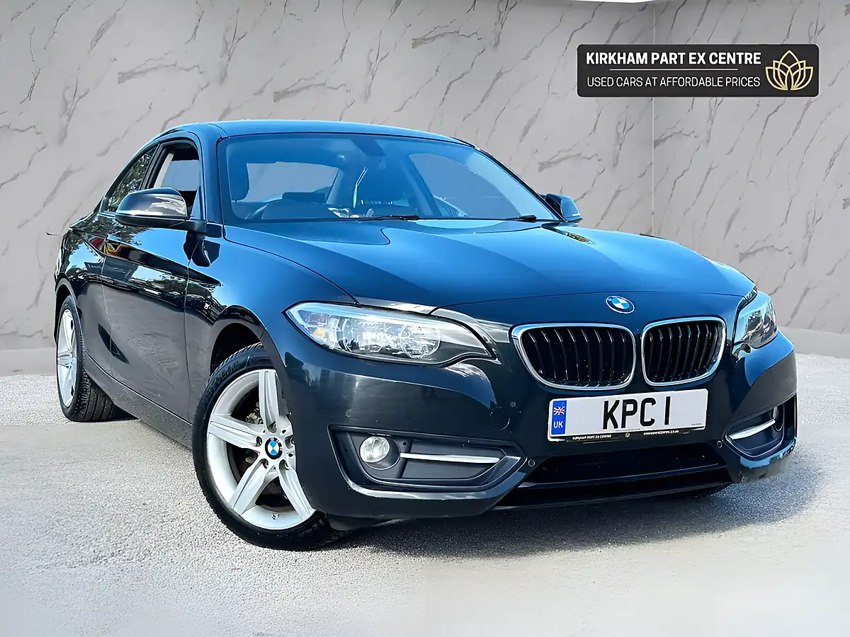 Used 2015 BMW 2 Series Sport Black - Interior and Exterior details 2