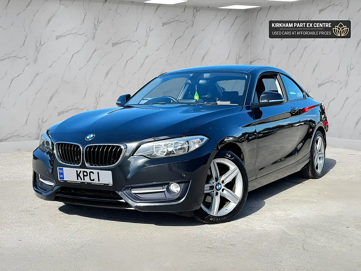 Used 2015 BMW 2 Series Sport Black - Interior and Exterior details 6