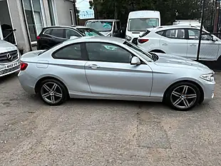 Used 2015 BMW 2 Series Sport Coupe Silver - Interior and Exterior details 2
